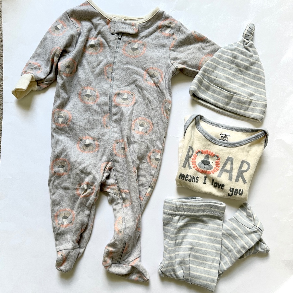Gerber Organic Baby Boy 4 piece matching set 0-3M Lion